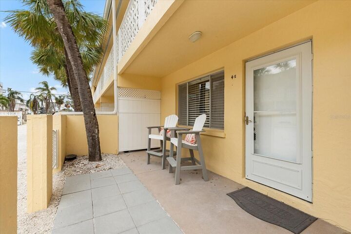 Property Photo: 5955 Midnight Pass Road 4E FL 34242