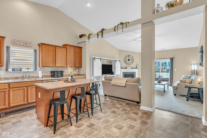 Property Photo: 911 Cass Drive IN 46131