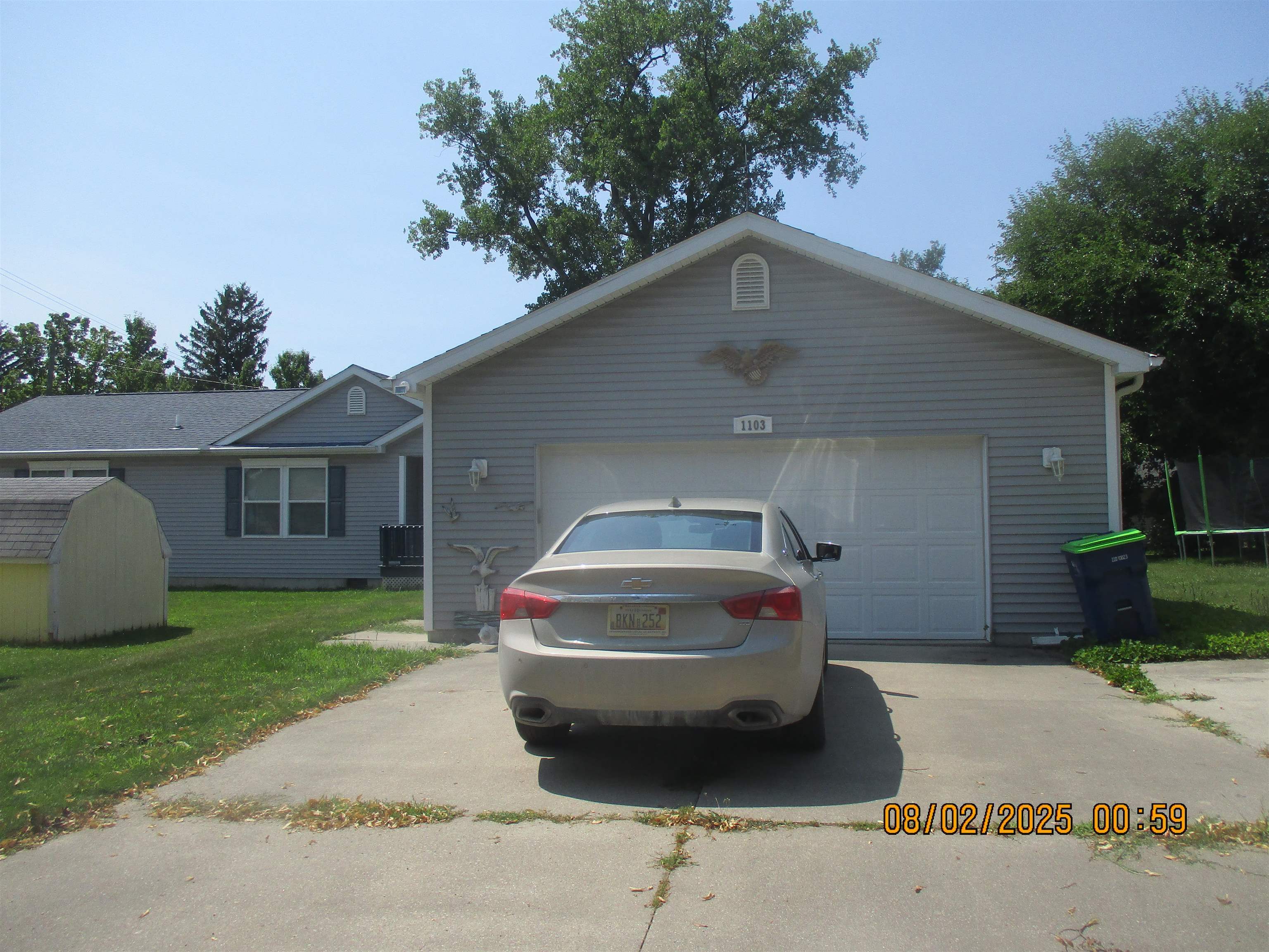 Property Photo: 1103 N Dean Street MI 48706