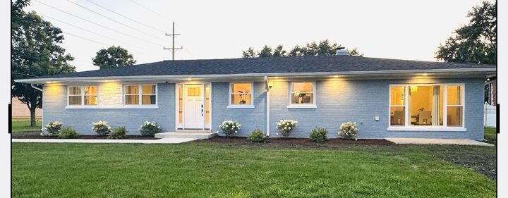 860 S 10th Avenue  La Grange IL 60525 photo