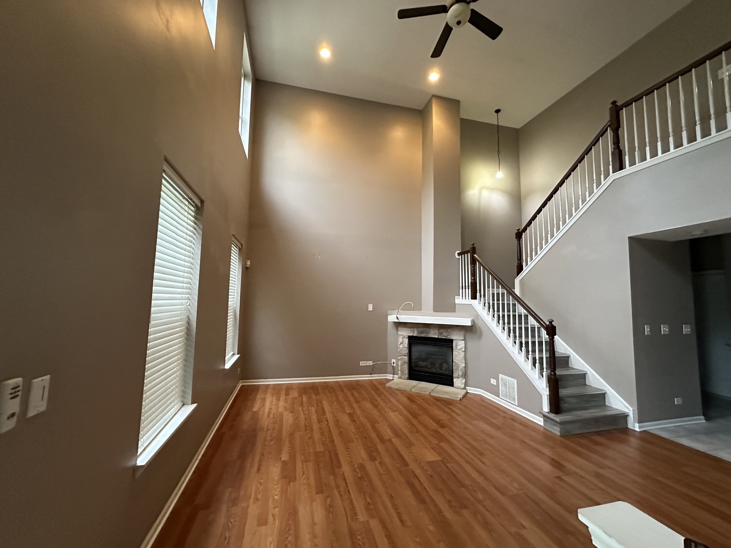 Property Photo: 2567 Hillsboro Boulevard 0 IL 60503