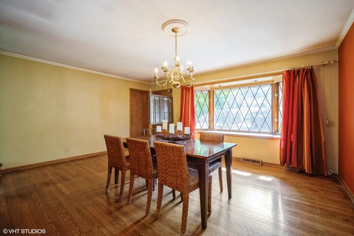 Property Photo: 1950 Strenger Lane IL 60015
