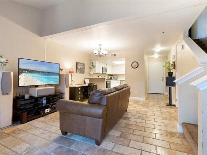 Property Photo:  2220 Exposition Drive 94  CA 93401 