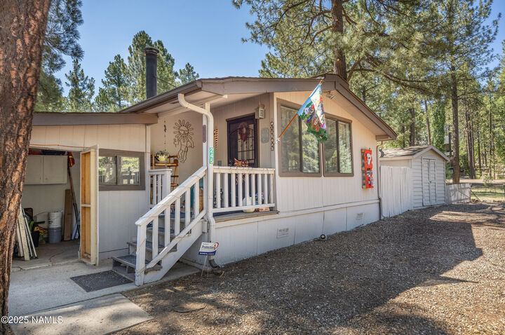 245 Barnwood Trail  Munds Park AZ 86017 photo
