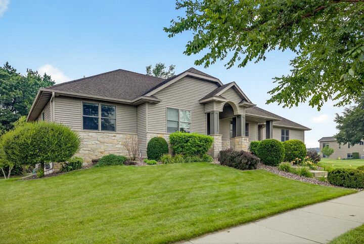 Property Photo:  5274 Southwood Drive SW  MN 55902 
