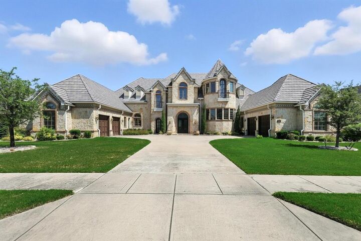 2032 Courtland Drive  Frisco TX 75034 photo
