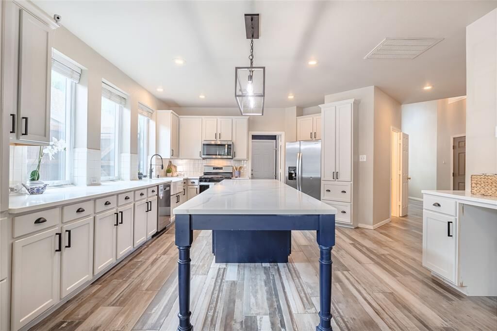 Property Photo: 5313 Ficus Drive TX 76244