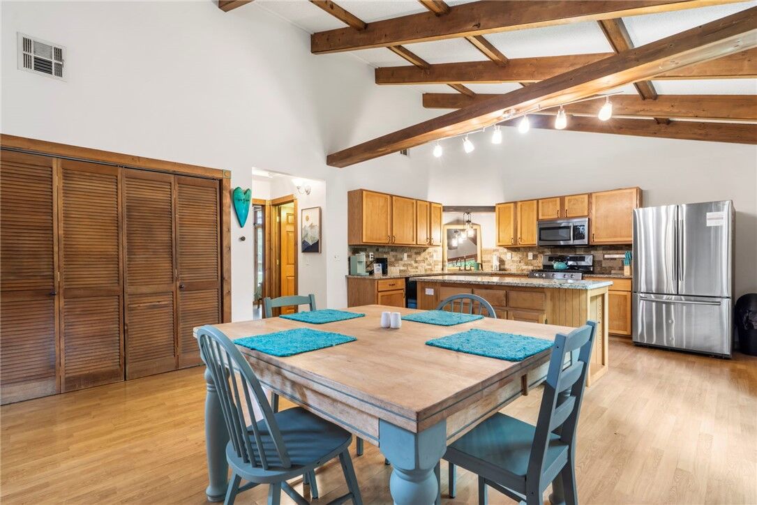 Property Photo:  1 Lea Lane  AR 72714 