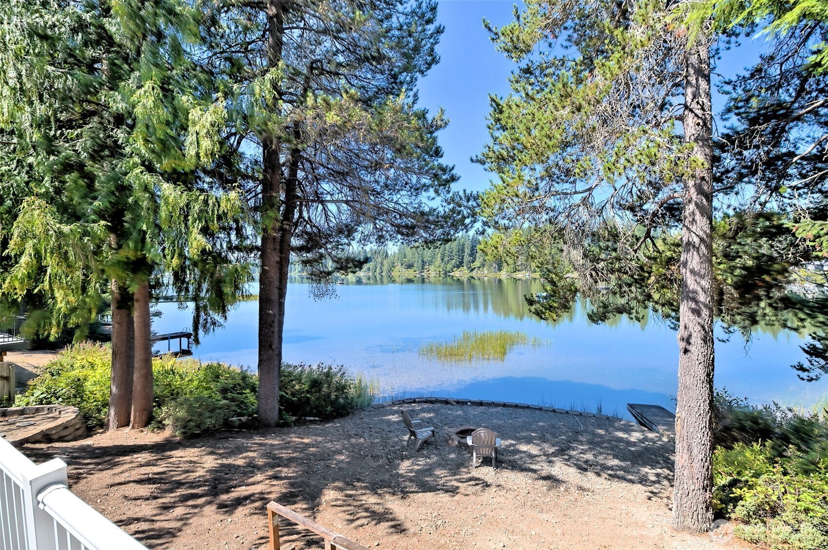 Property Photo: 1091 E Trails End Drive WA 98528