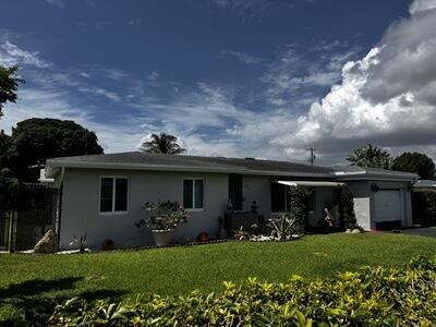 Property Photo:  2520 Myrica Road  FL 33406 