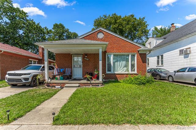 Property Photo: 7245 Piedmont Street MI 48228