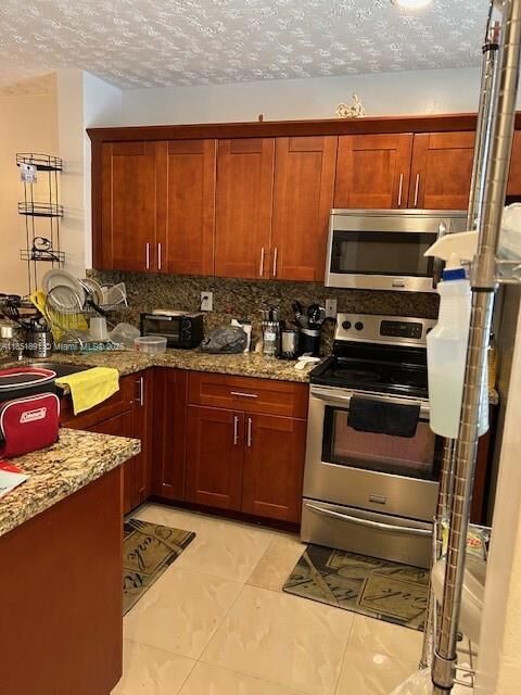 Property Photo: 14224 SW 121st Pl 4 FL 33186