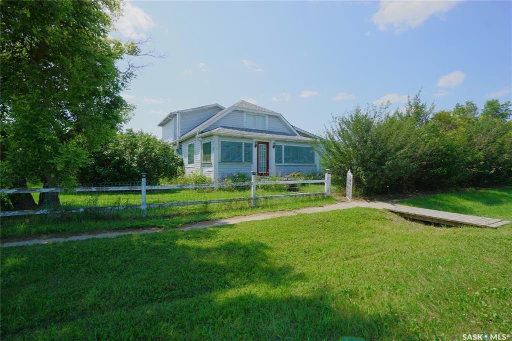 7 1st Street  Elmsthorpe Rm No. 100 SK S0H 0C0 photo