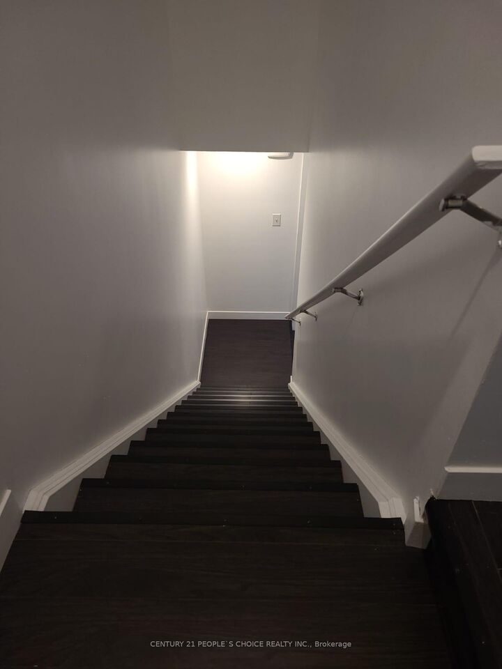 Property Photo: 190 Century Hill Drive C10 ON N2E 2W6