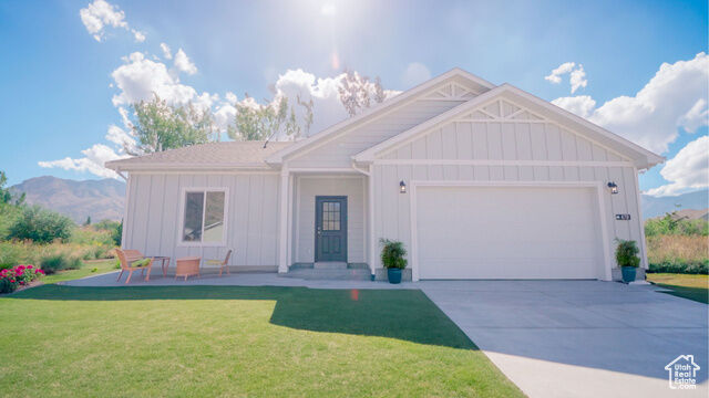Property Photo: 661 W 20 N UT 84319