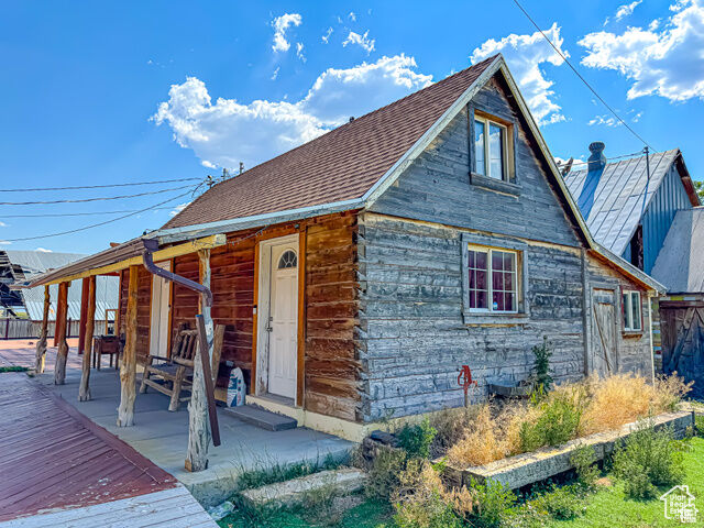 1250 E 200 N  Moroni UT 84646 photo