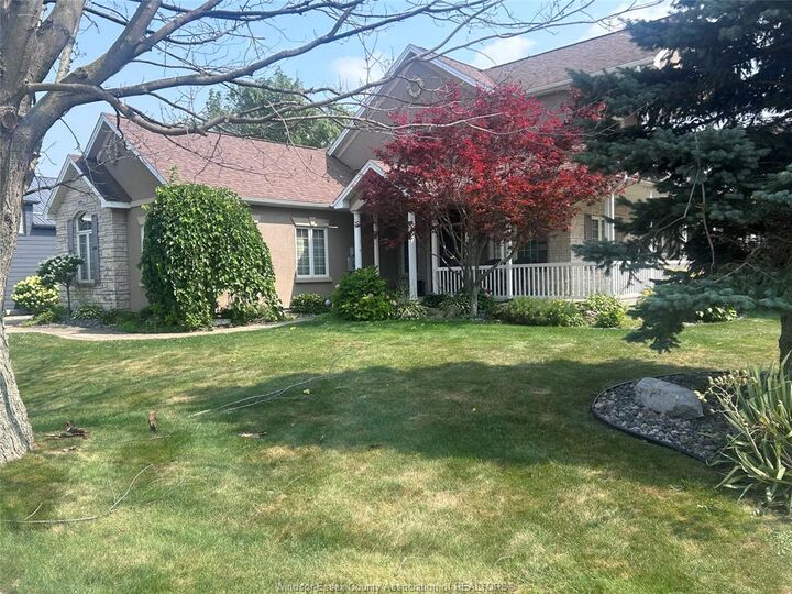Property Photo: 129 Lake Street ON N0P 1L0