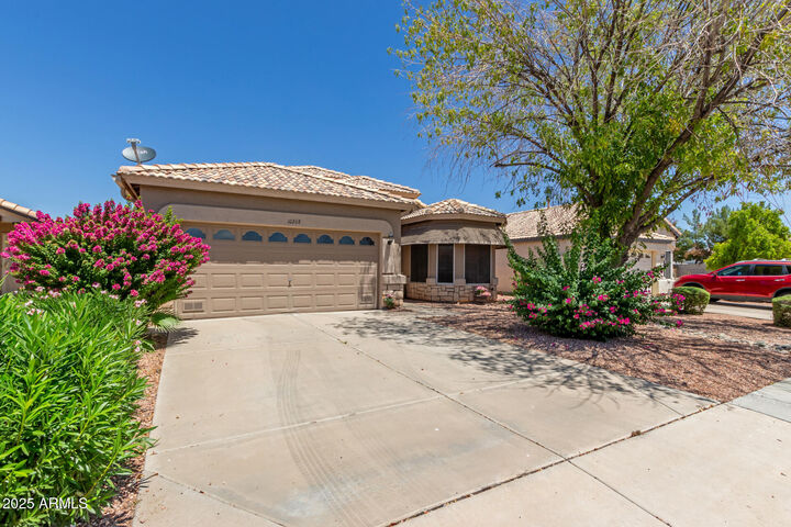 Property Photo: 10268 W Potter Drive AZ 85382