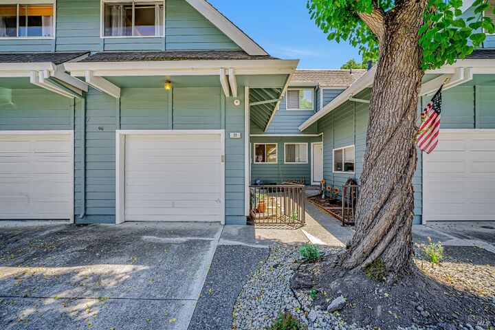 Property Photo:  33 Meadowbrook Court  CA 94931 