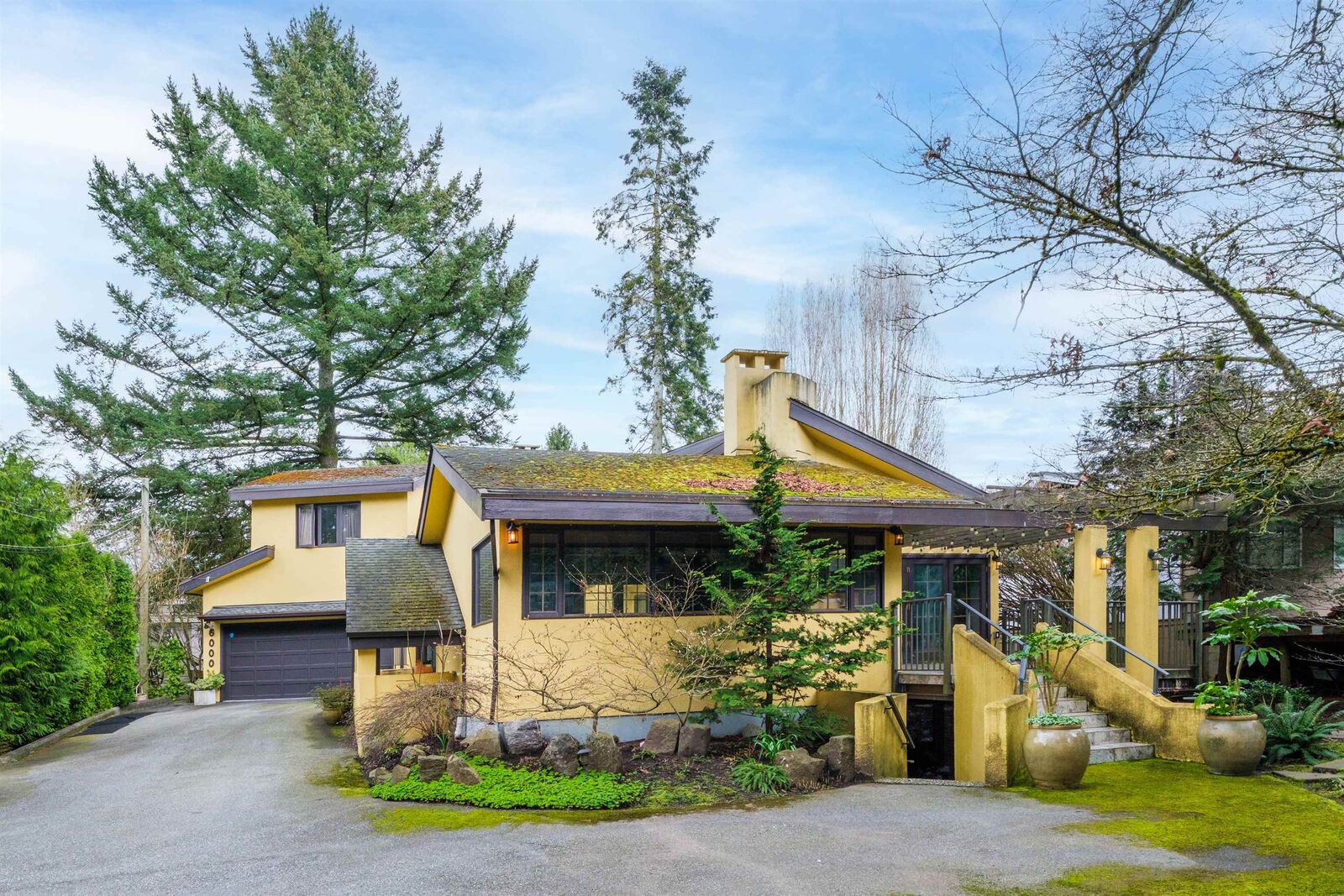 Property Photo:  6000 Buckingham Avenue  BC V5E 2A4 