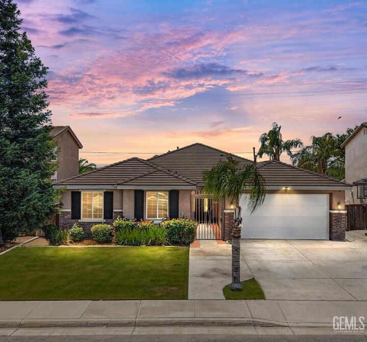 11919 Christmas Rose Drive  Bakersfield CA 93311 photo