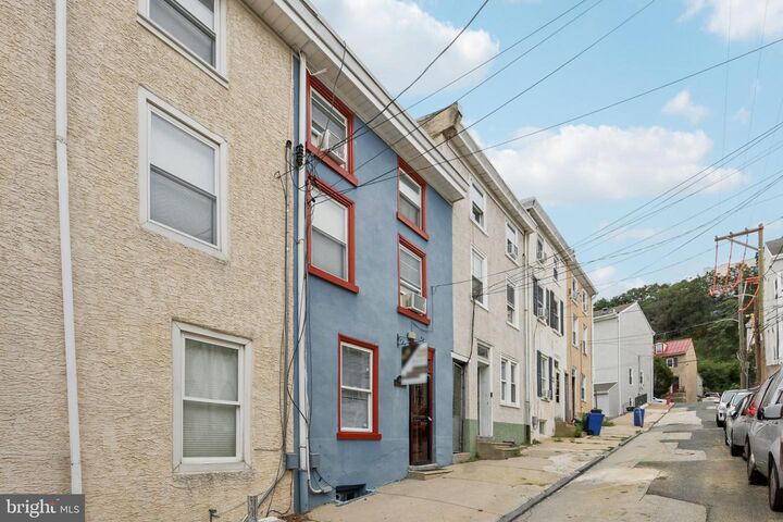 Property Photo: 186 Conarroe Street PA 19127