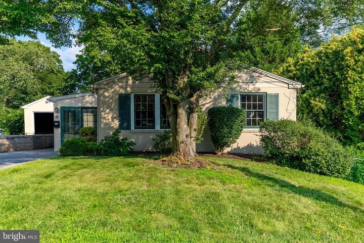 Property Photo: 835 Beechwood Drive PA 19083