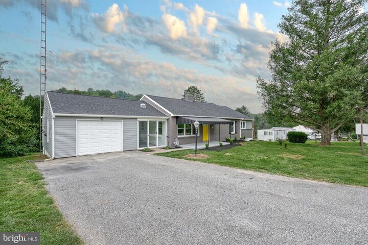 Property Photo: 9292 E Springfield Road PA 17360