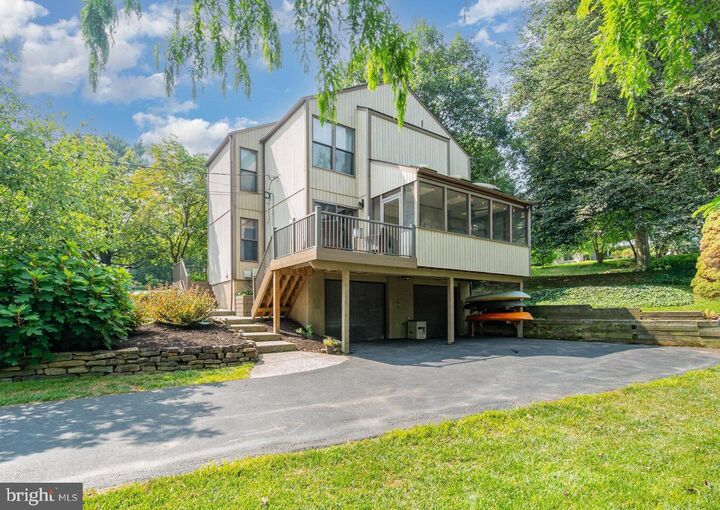 Property Photo: 702 Vista Drive PA 17011