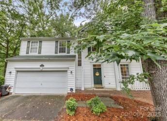 Property Photo:  8731 Woodhill Manor Court  NC 28215 