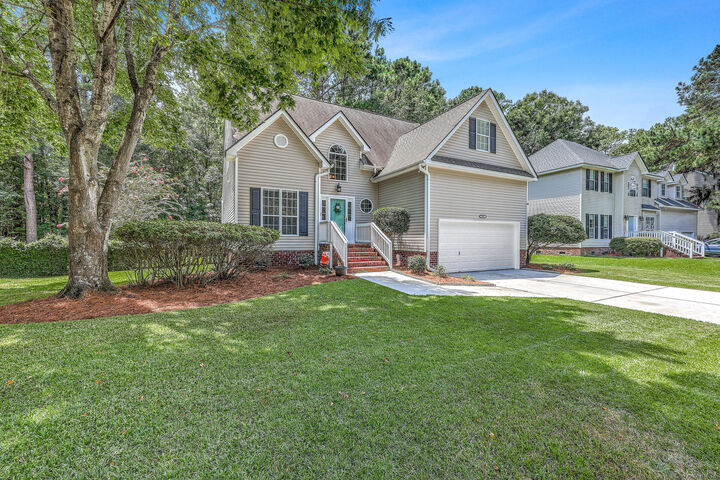 Property Photo:  1912 N Smokerise Way  SC 29466 