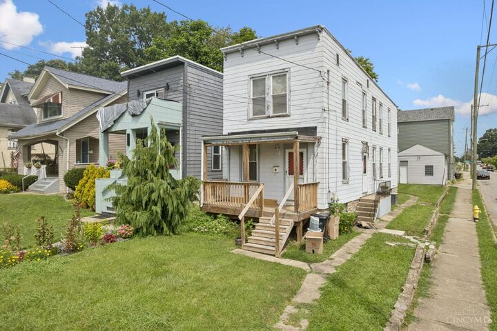 Property Photo: 1996 Kinney Avenue OH 45207