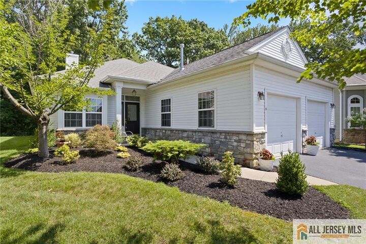 55 Merlot Court  Monroe NJ 08831 photo