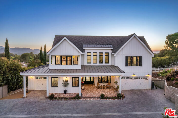 Property Photo:  1649 Hauser Cir  CA 91362 