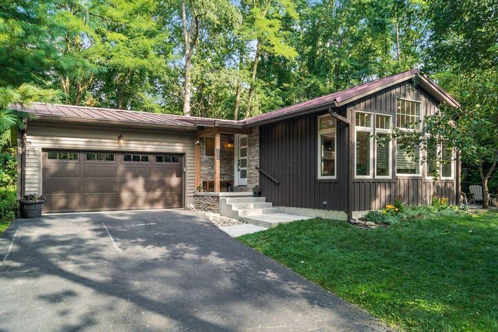 Property Photo: 215 Central Avenue OH 43081