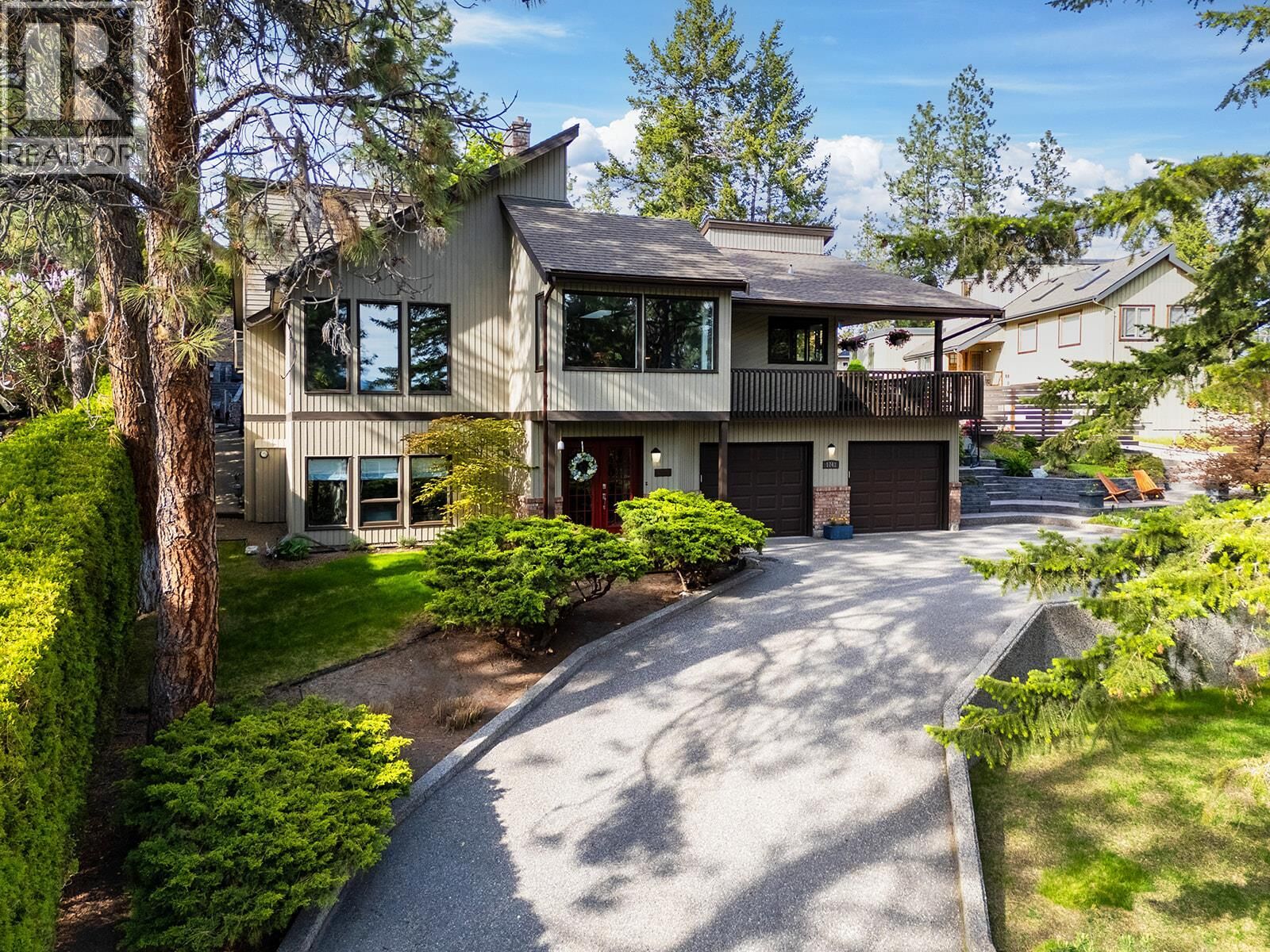Property Photo:  1741 Keloka Drive  BC V1Z 2Y3 