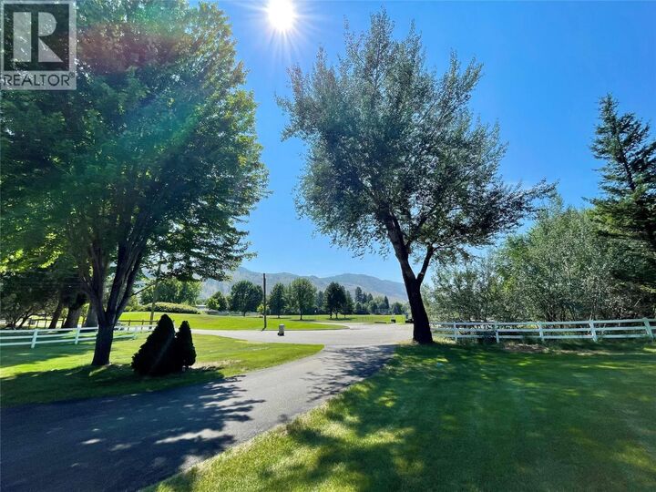 Property Photo:  120 Arab Run Road  BC V2H 1M4