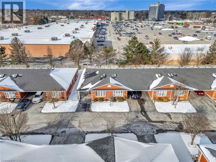 Property Photo: 570 West Street 23 ON N3R 7Y7