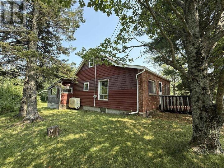 Photo de la propriété:  152 Cordova Street  NS B4H 2L1 