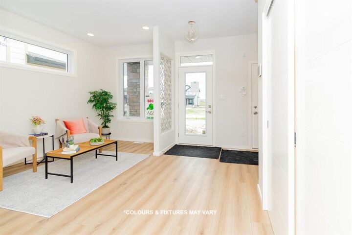 Property Photo: 32 Alder Road MB R4A 0E7
