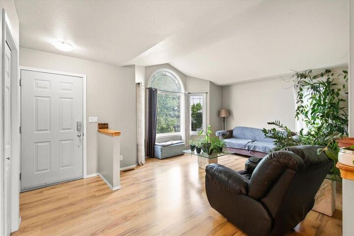 Property Photo:  2 Legault Lane  MB R0H 0H0 