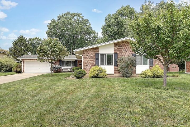 2169 Broadbent Way  Dayton OH 45440 photo