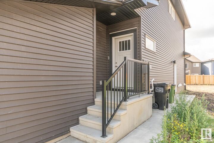 Property Photo: 1218 Plum Bend Bend SW AB T6X 3A6