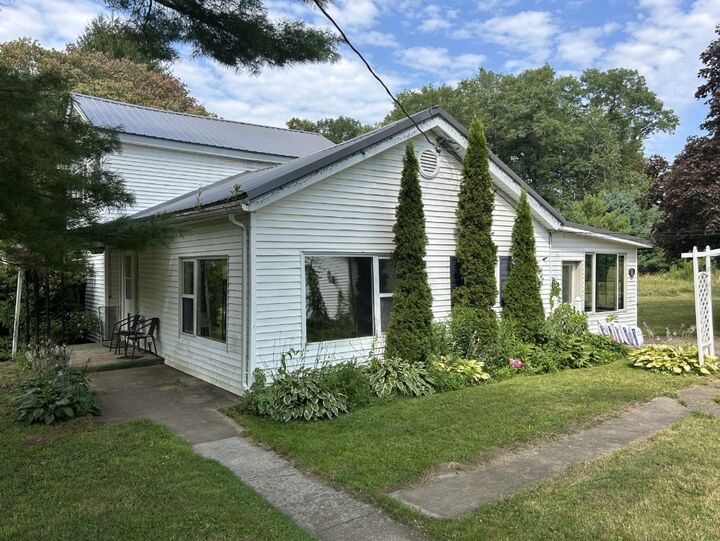 Property Photo: 124 High Street PA 16317