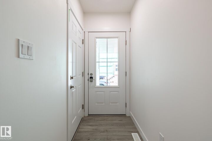 Property Photo:  7110 Keswick Common SW 25  AB T6W 5P7 