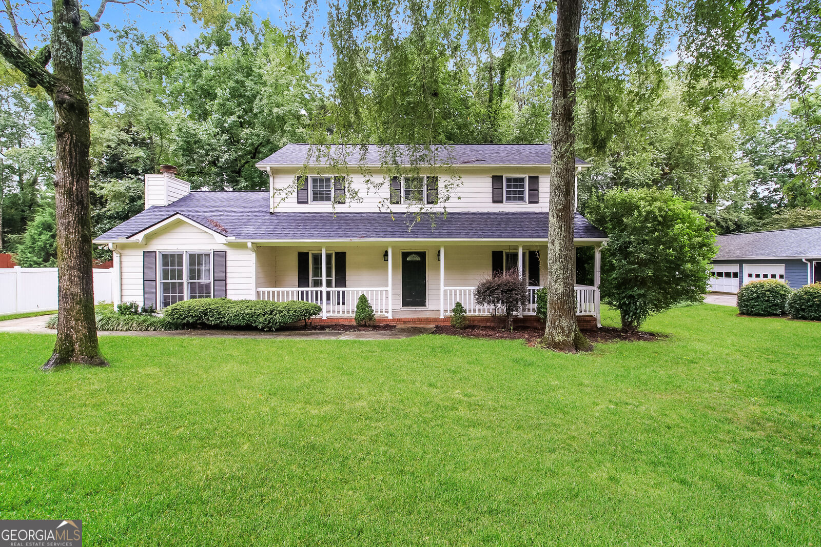 Property Photo: 6176 Pinewood Drive SE GA 30014