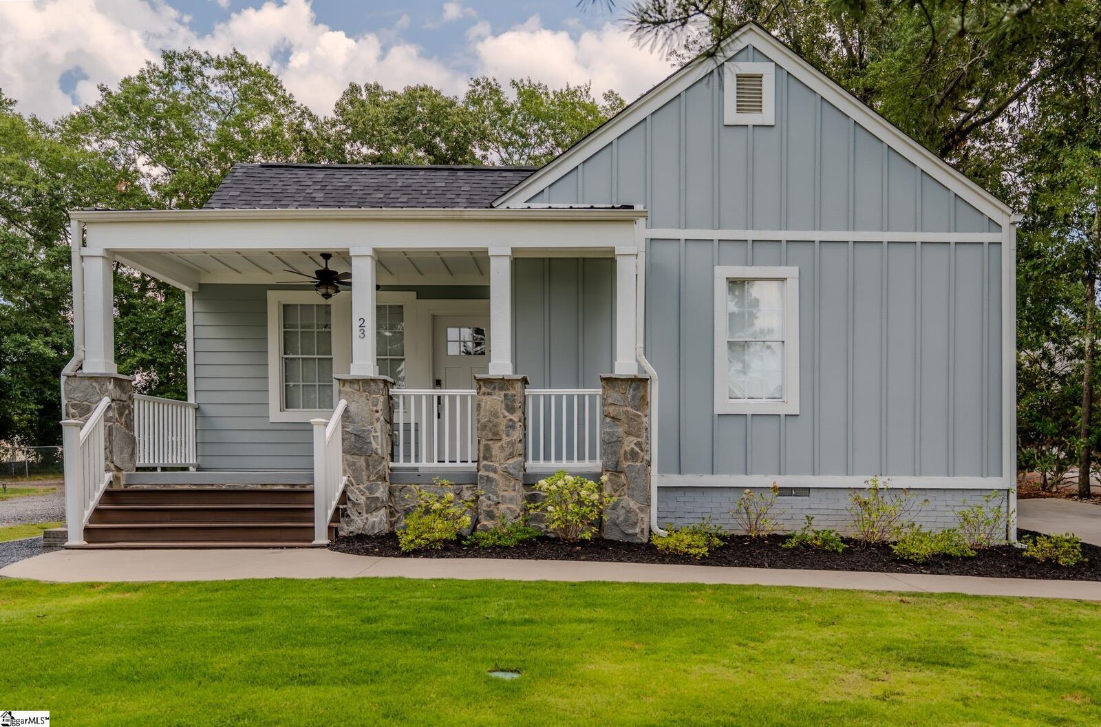 Property Photo: 23 Old Augusta Road SC 29605