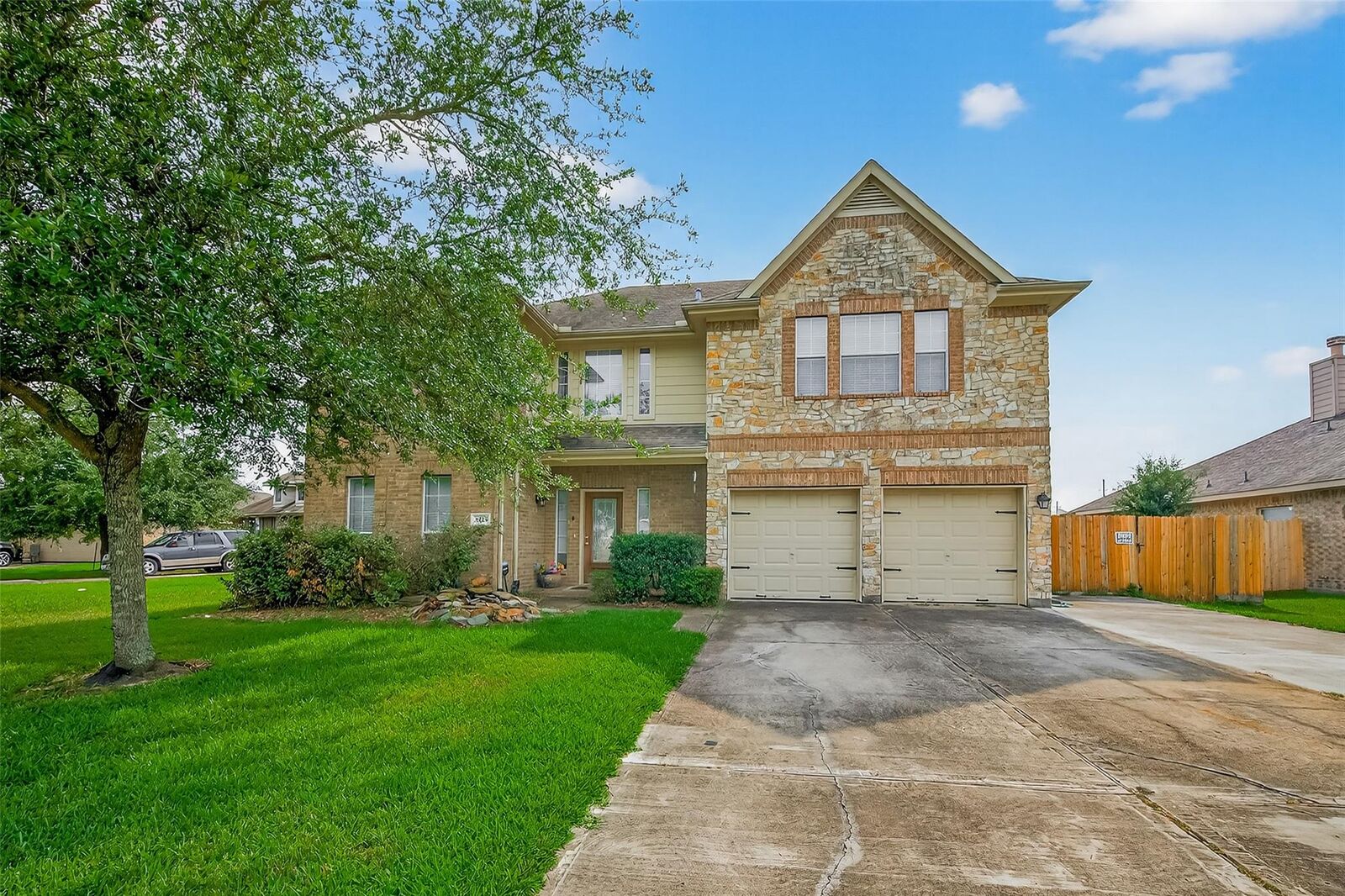 Property Photo:  8215 Shady Grove Street  TX 77523 