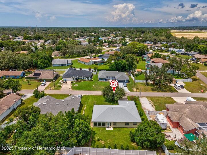 Property Photo:  12332 Ascot Lane  FL 34609 