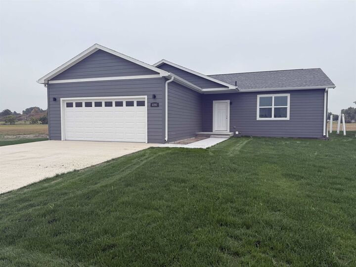 1202 W 15th  North Platte NE 69101 photo